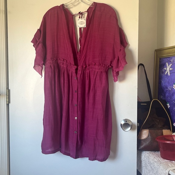 🚨 🥷 Ruffled Button-Down gauzy swim coverup dress in magenta w cute pockets - Picture 4 of 11